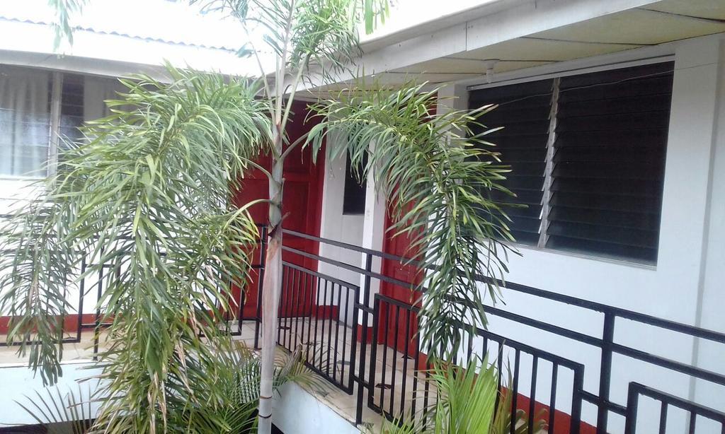 El Callejon Guest House Leon Bagian luar foto