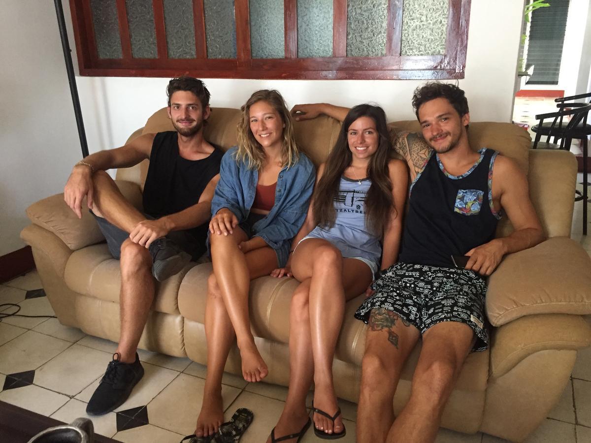 El Callejon Guest House Leon Bagian luar foto